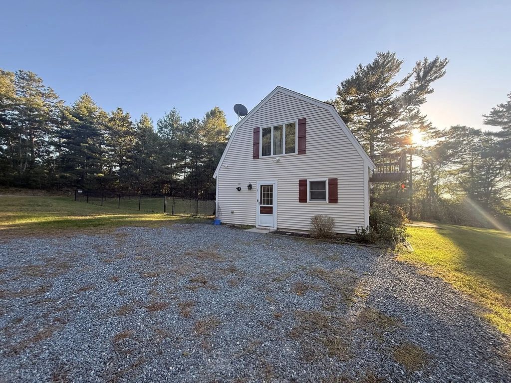 9 Great Pines Drive, Bourne