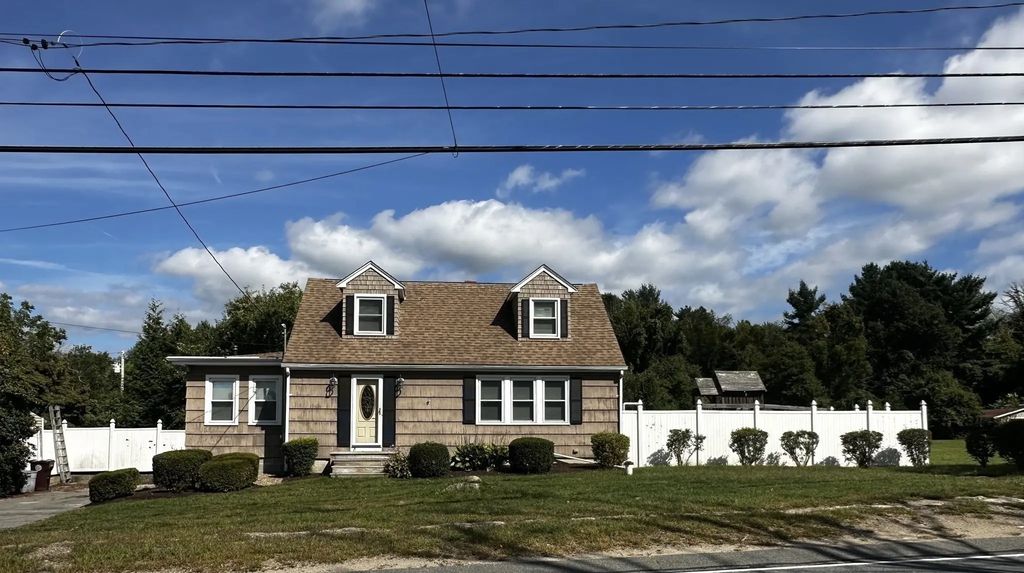 770 Main Street, Acushnet
