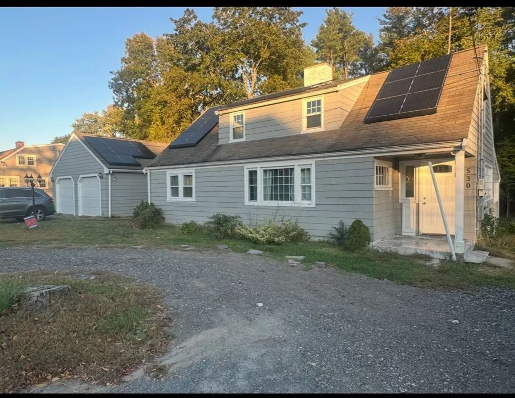 530 Pleasant St, Bridgewater