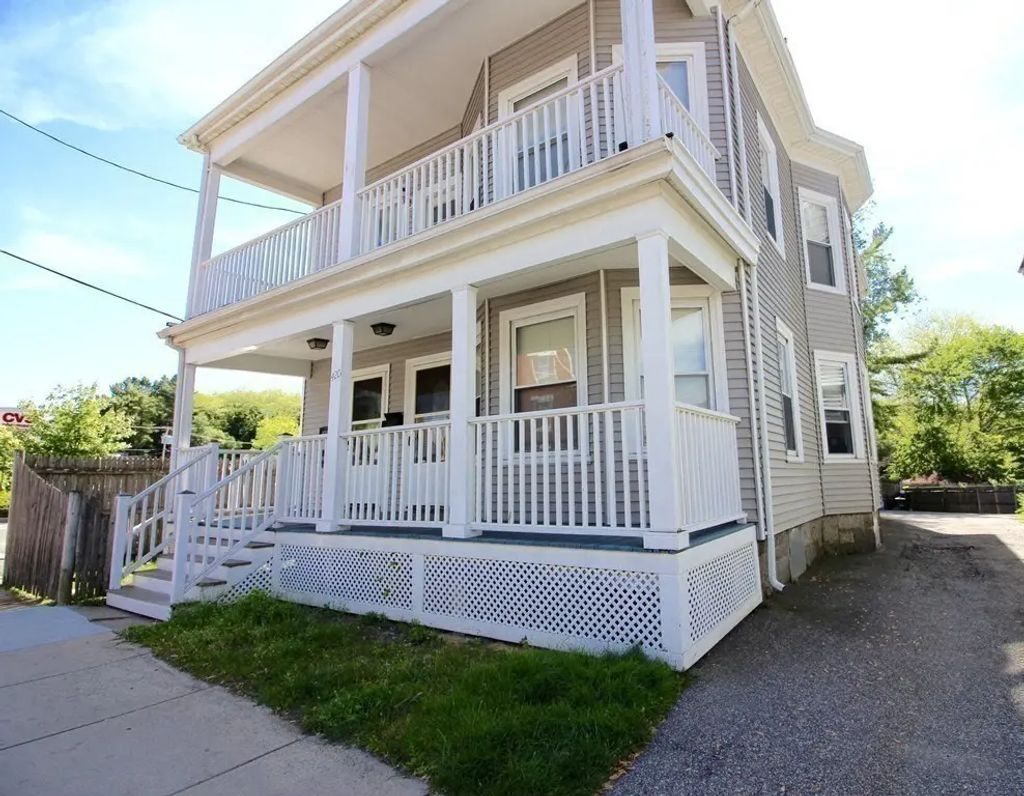 420 Essex #2, Salem