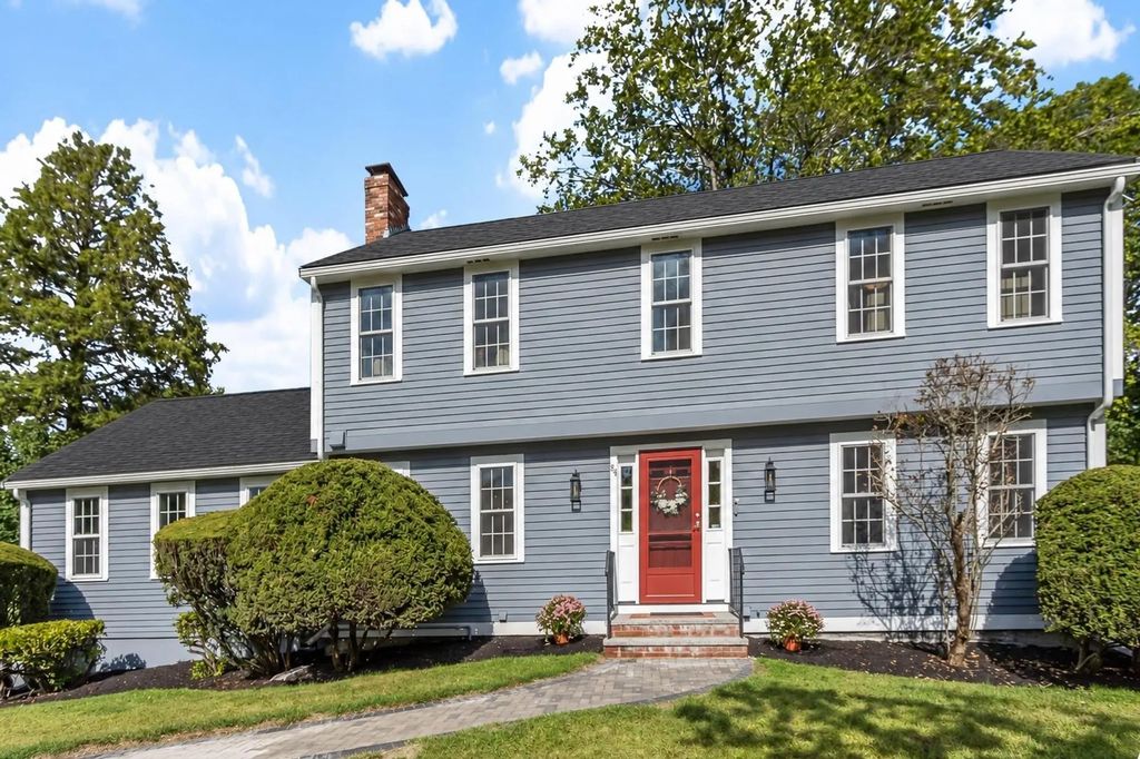84 Johnson Street, North Andover