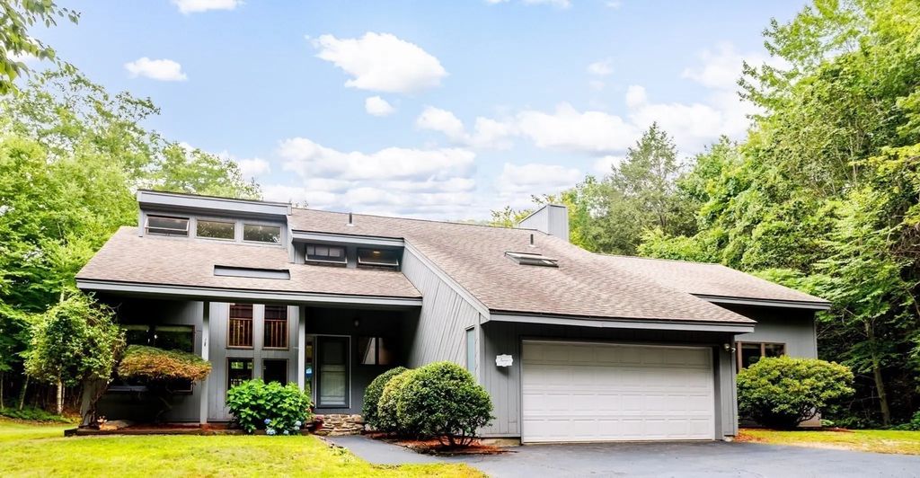 288 Granite St, Leominster