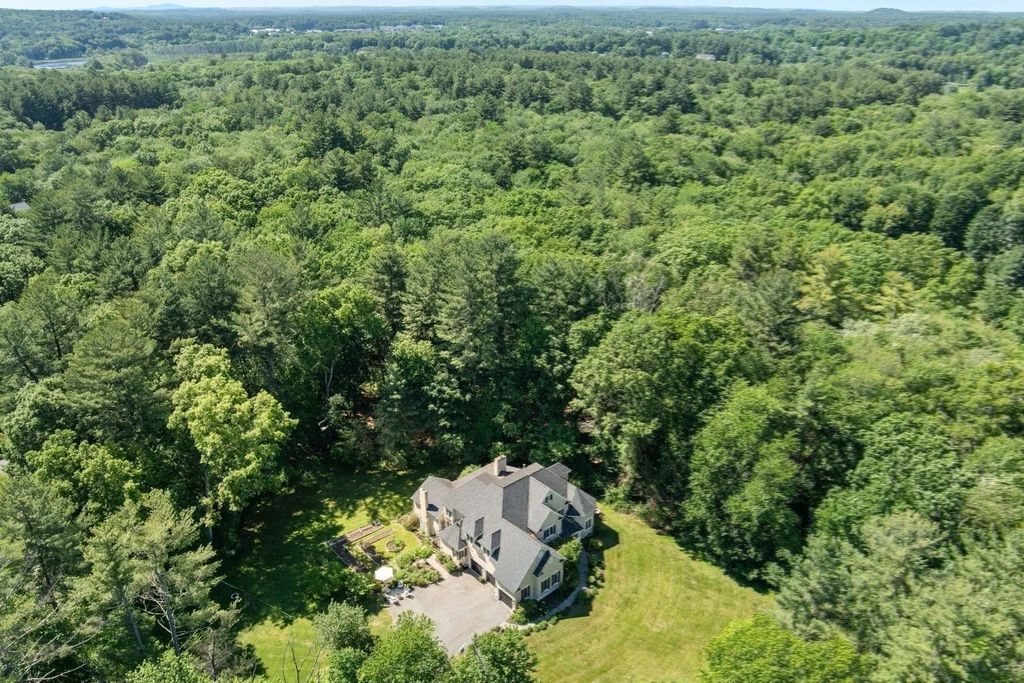 36 Cutler Farm Road, Sudbury