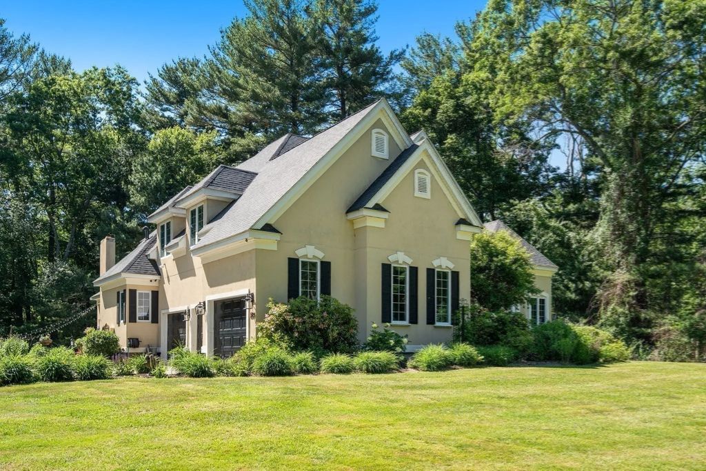 36 Cutler Farm Road, Sudbury