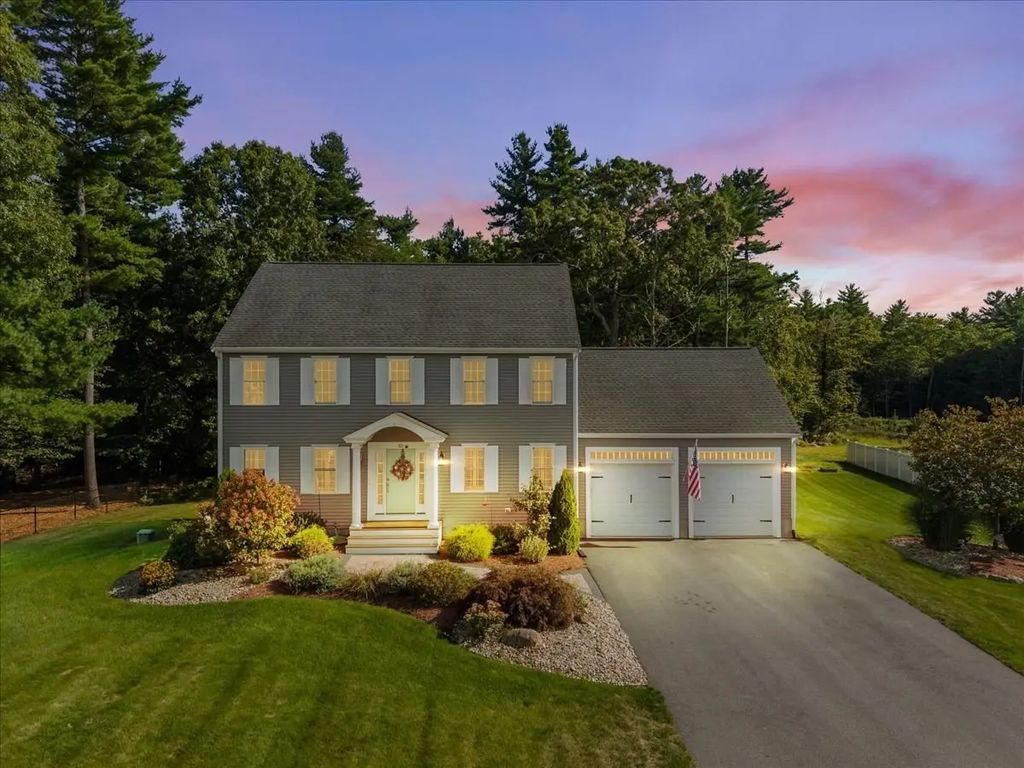 32 Pocksha Dr, Middleboro
