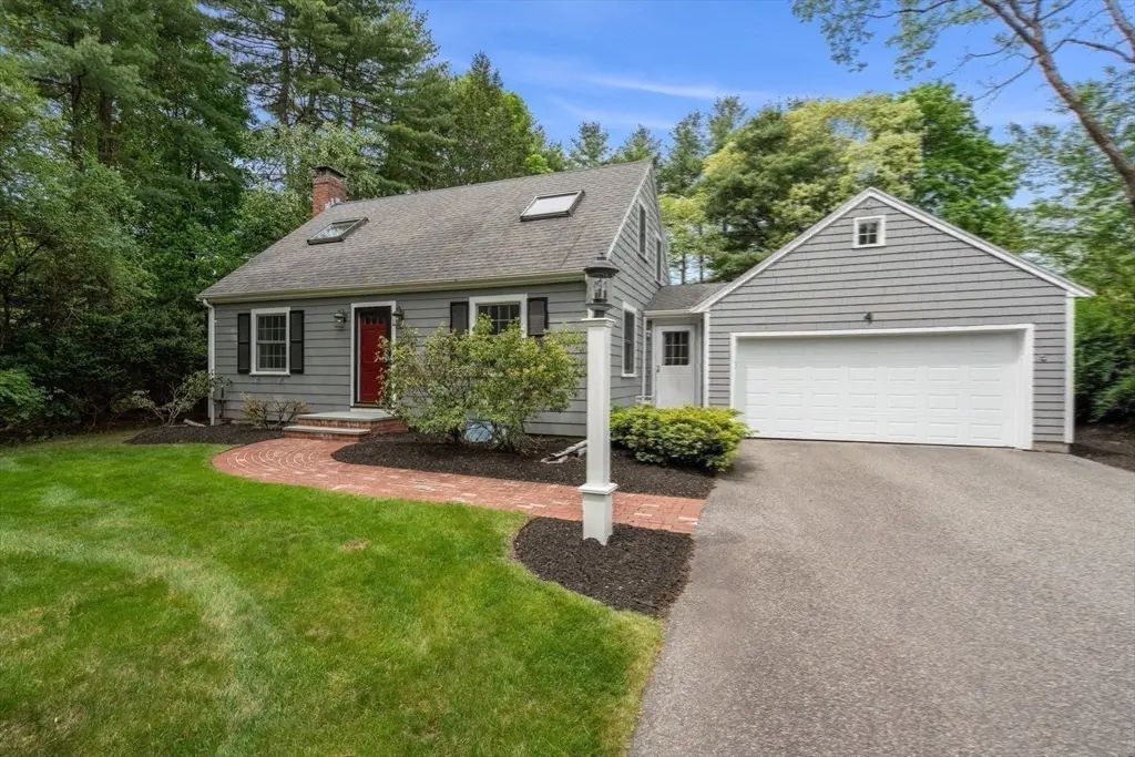 4 Park Ave, Dover