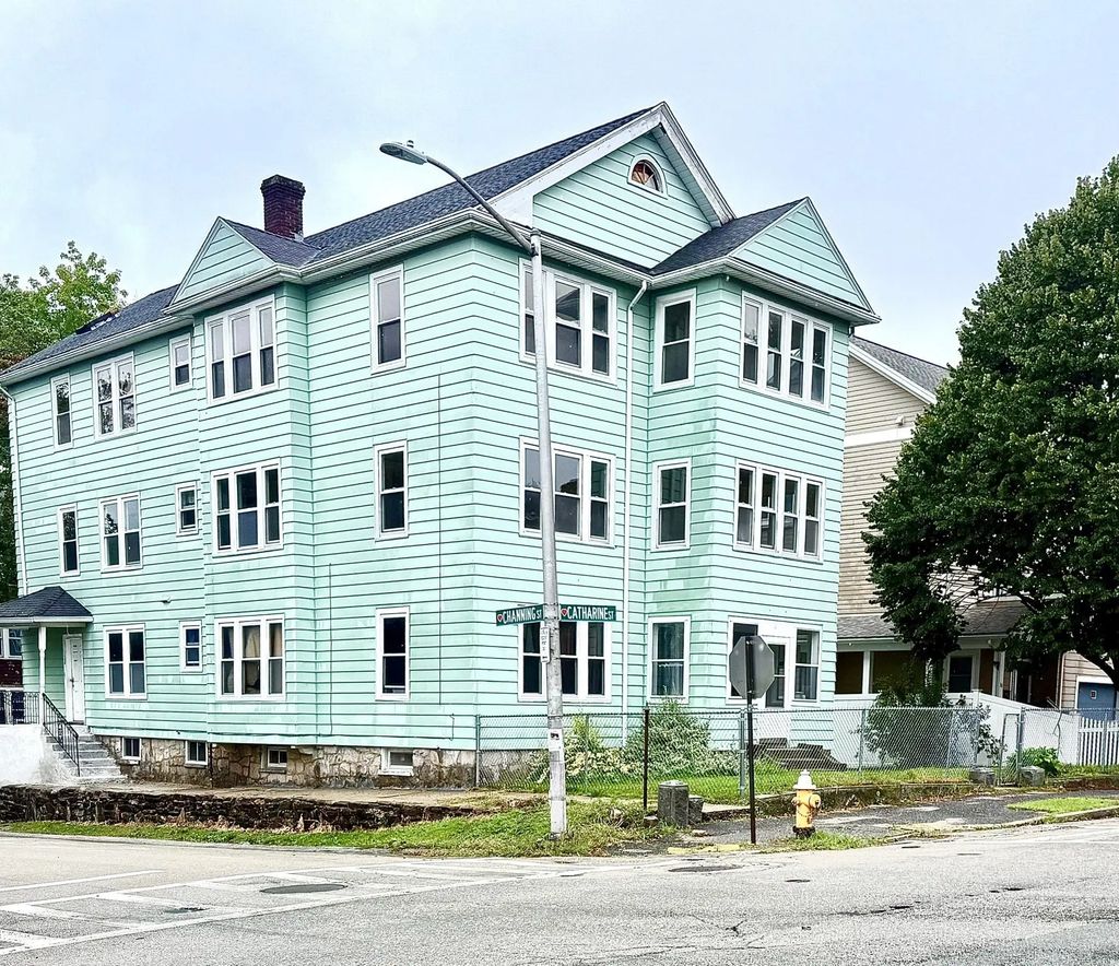 32 Catharine Street, Worcester