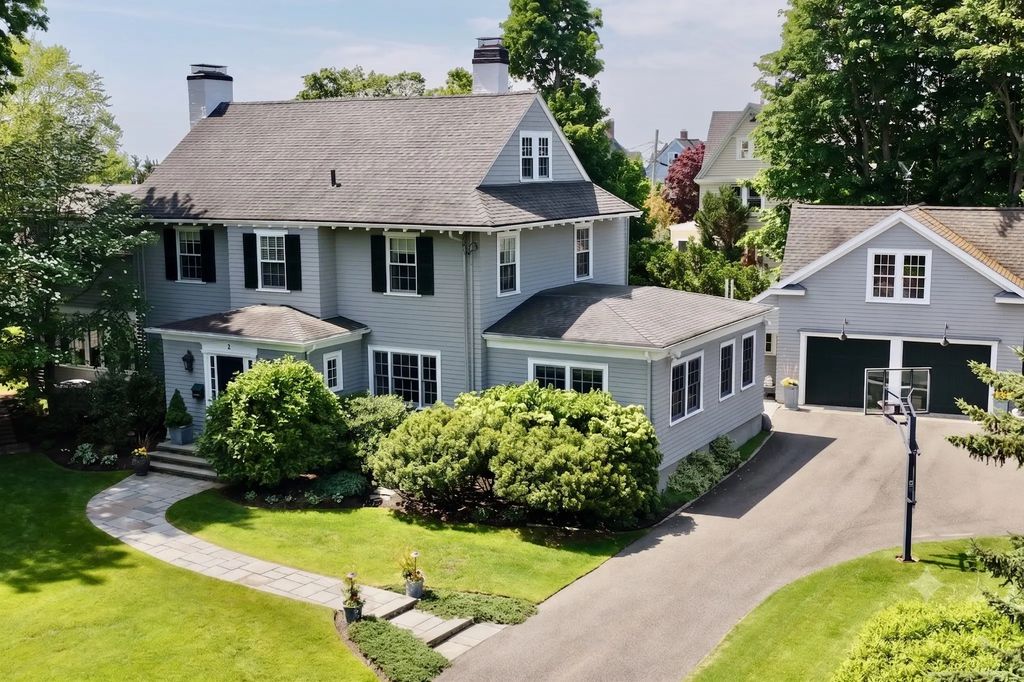 5 Bartlett St, Marblehead