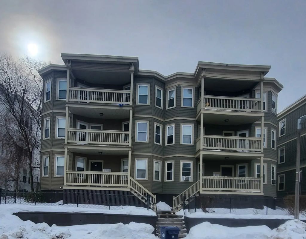25 Fressenden #2, Boston