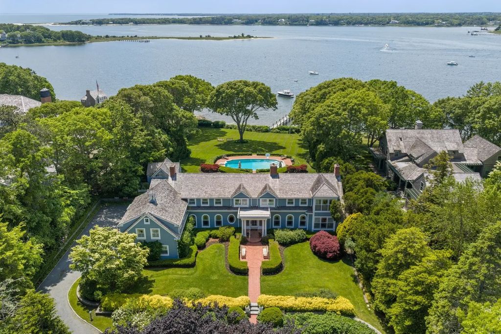 141 Eel River Rd, Barnstable