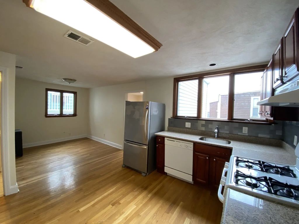 51 Telegraph Street #2, Boston
