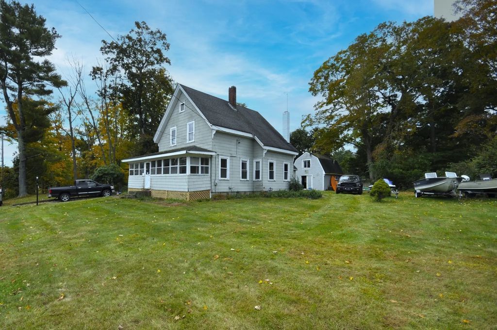 723 Plymouth St, East Bridgewater