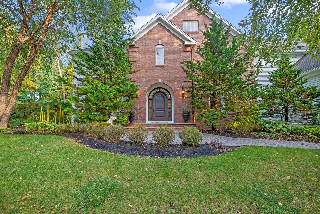 78 Porter Rd, Andover