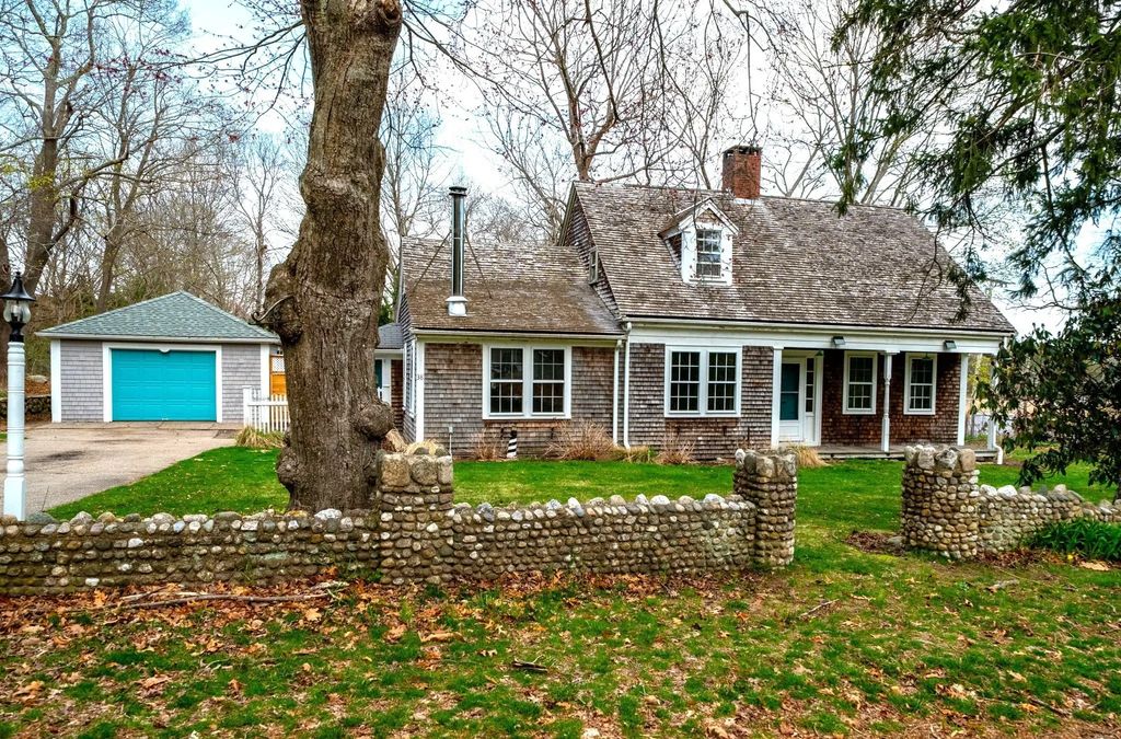 38 Landing Rd, Kingston