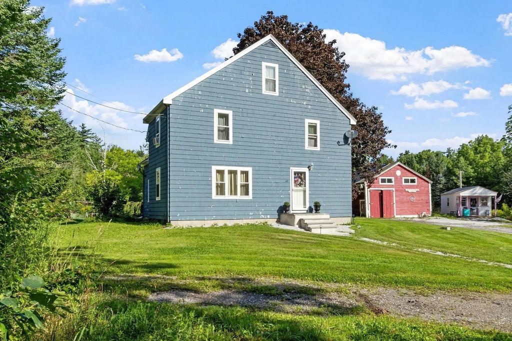 63 Gardner Rd, Hubbardston