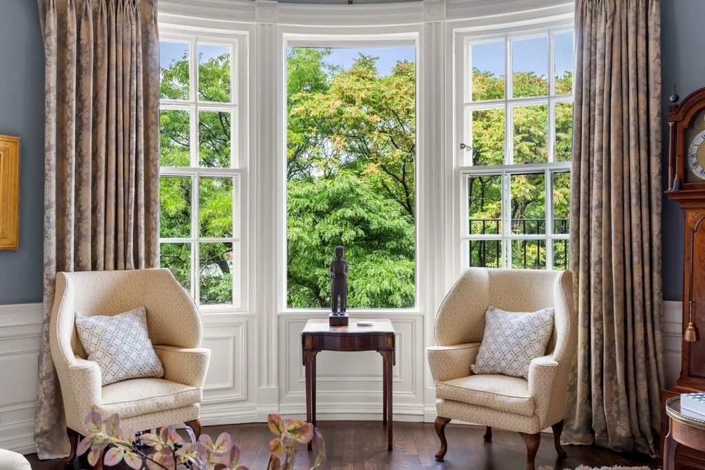 242 Beacon St #5, Boston