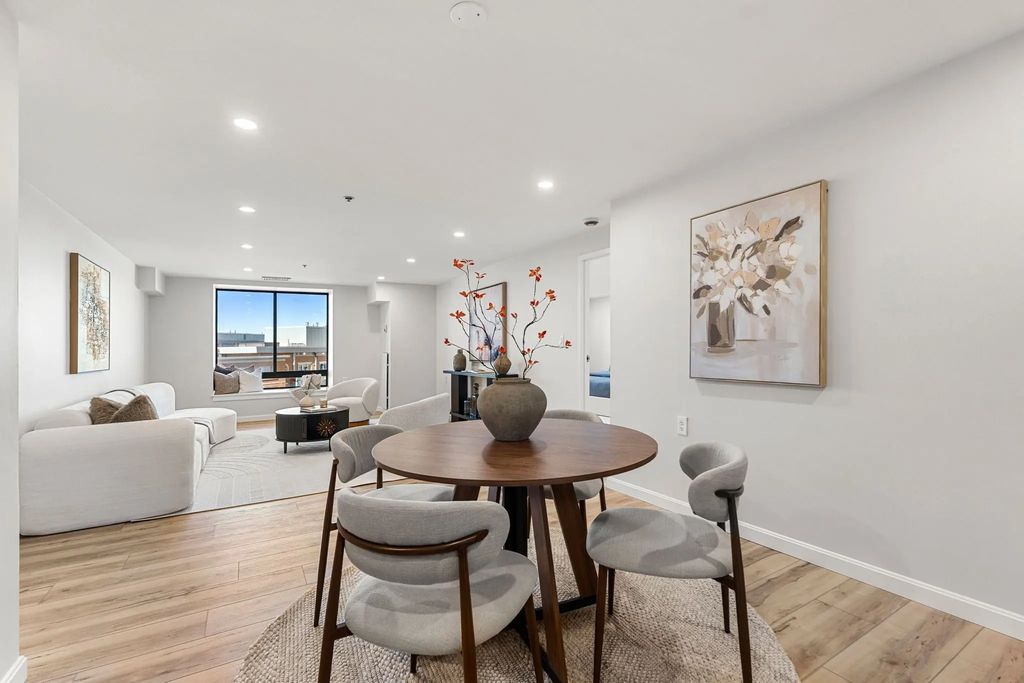 357 Commercial St #607, Boston
