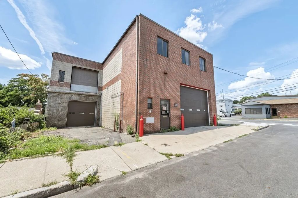 11 Marlboro Street #2, Malden