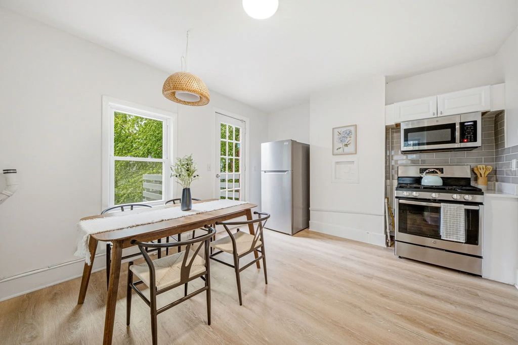 14 Fairmont St #2, Cambridge