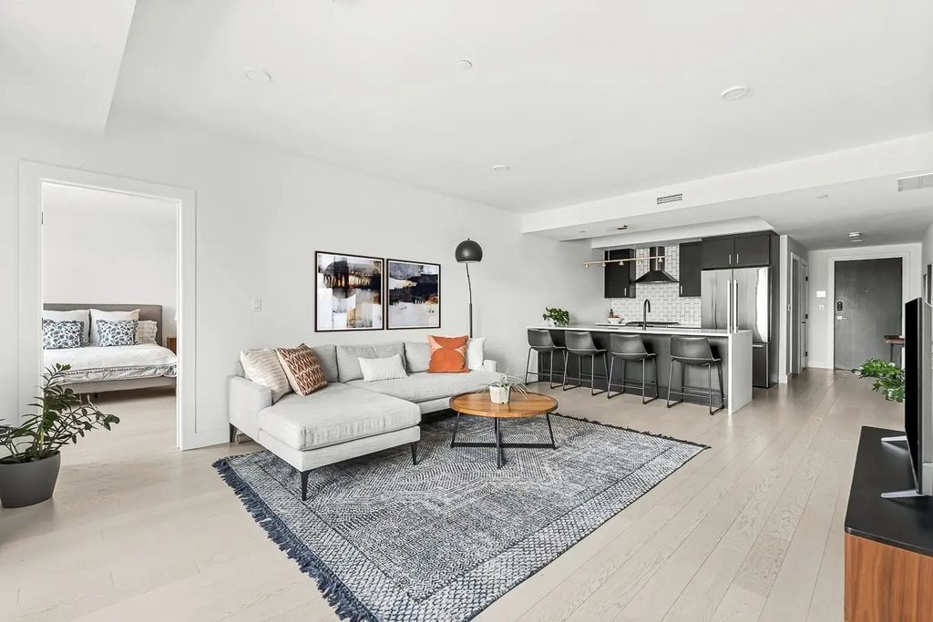 395 Alewife Brook Parkway #3h, Somerville