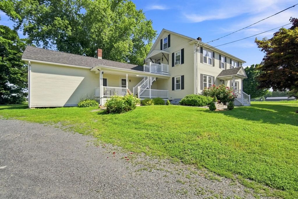 98 Stockbridge Rd, Hadley