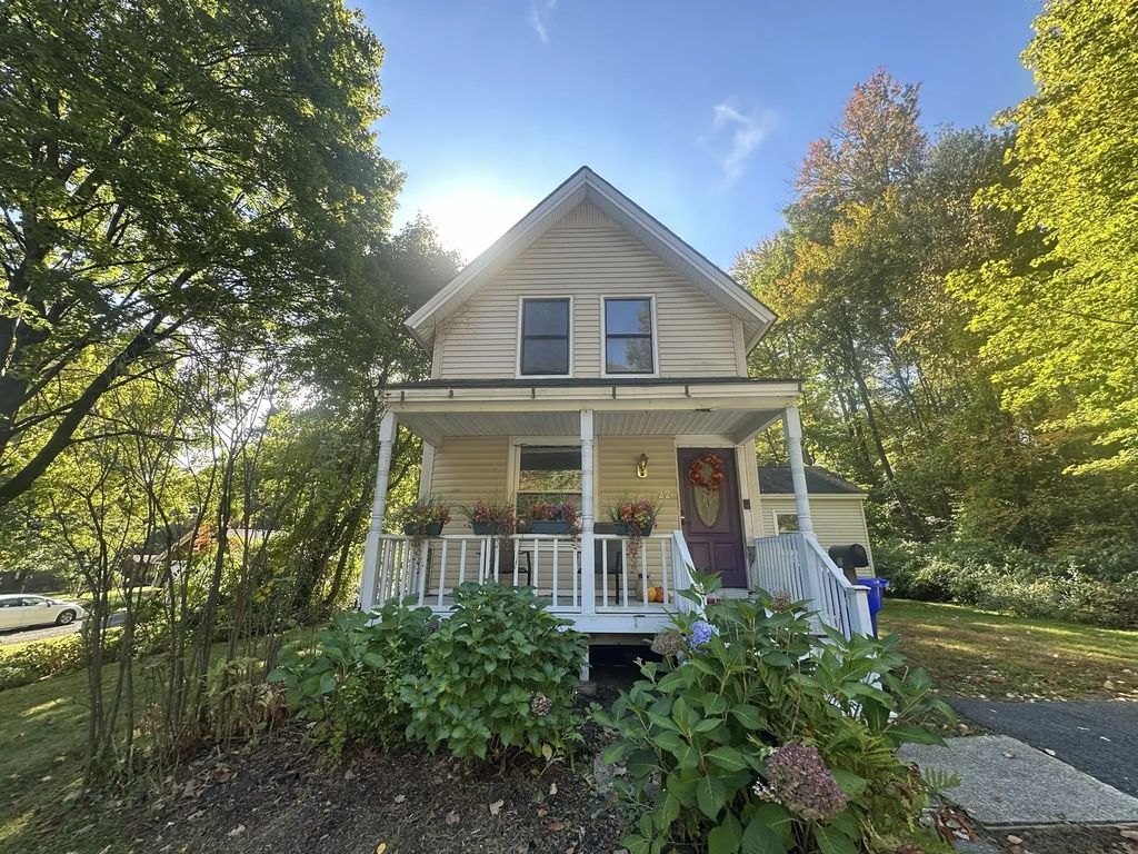 22 Laurel, Greenfield