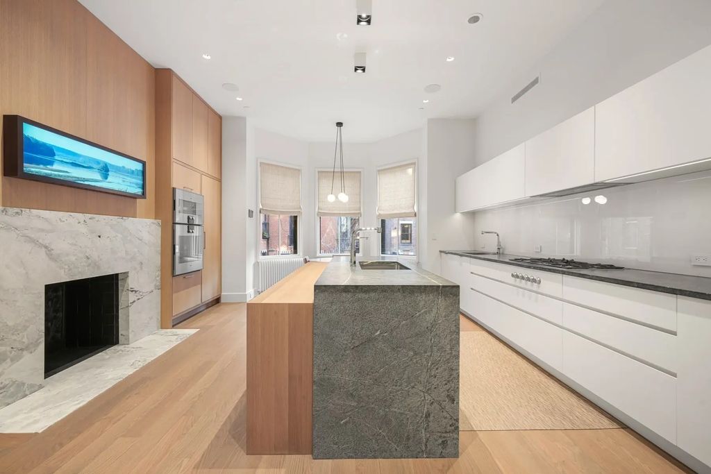301 Beacon St, Boston