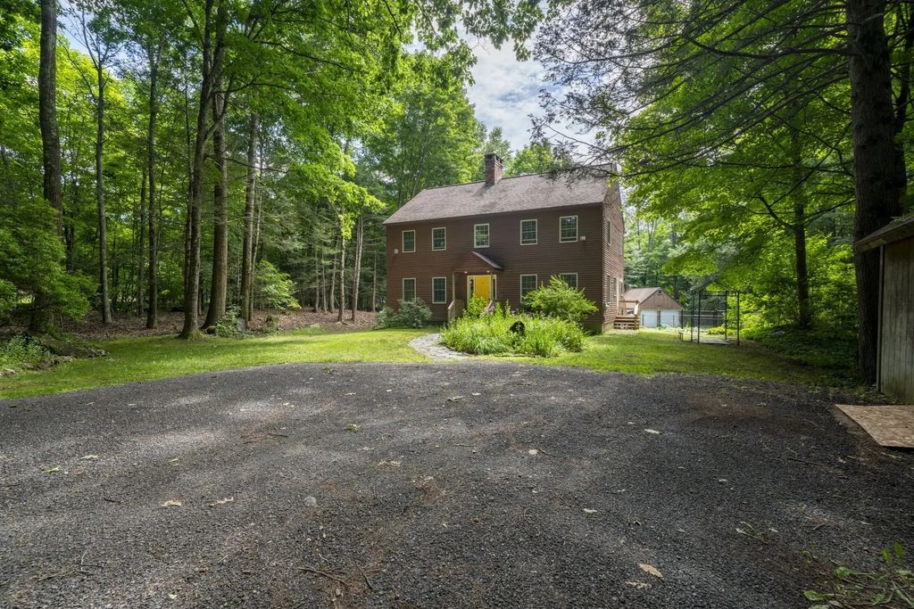500 Graves Road, Conway