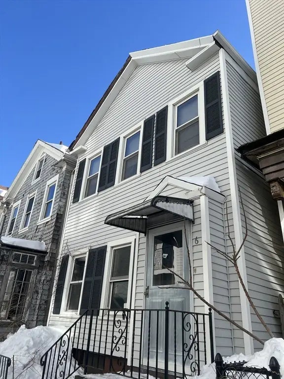 6 Glover Ct, Boston