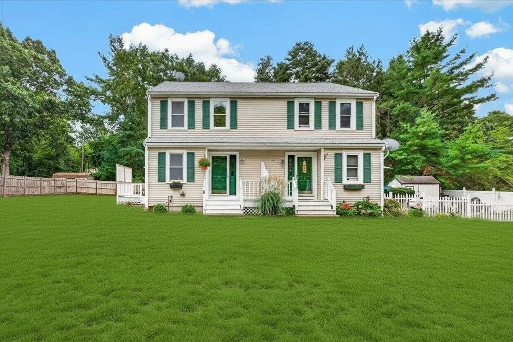 8 Craig St #8, Plymouth