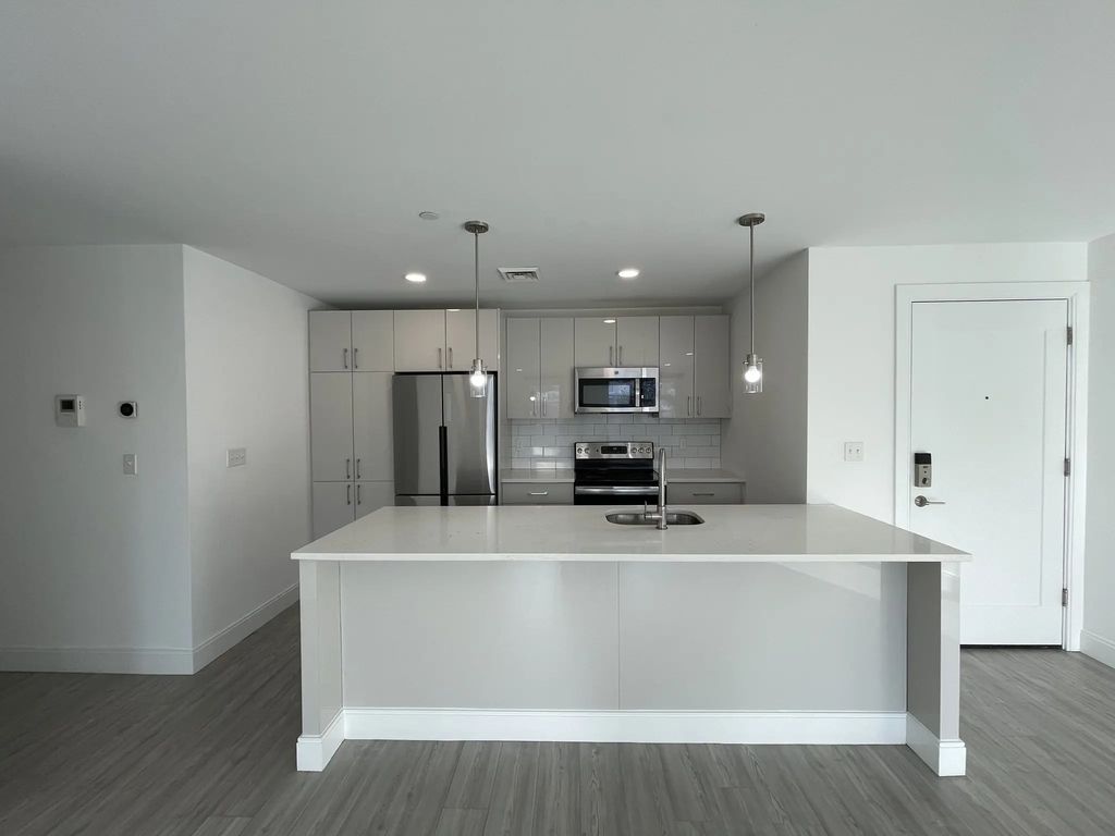 42 North Beacon St #306, Boston