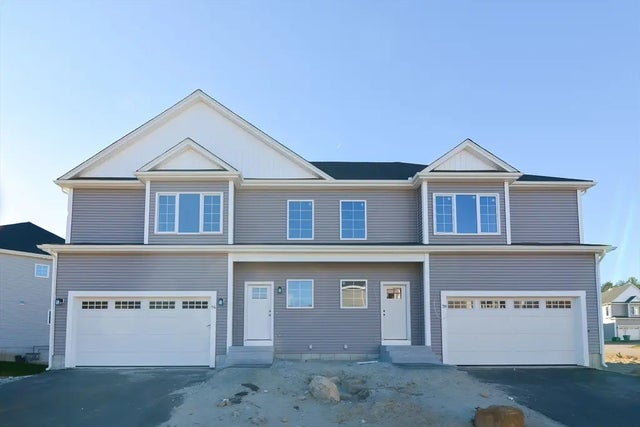 76 Pouts Ln #76, Uxbridge