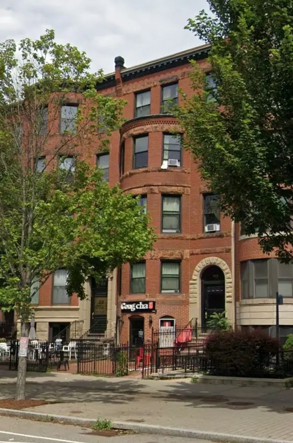 912 Beacon #3, Boston