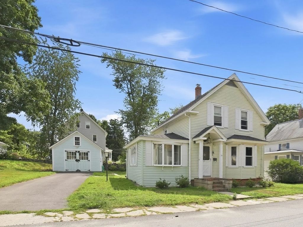 19 Park Street, Maynard