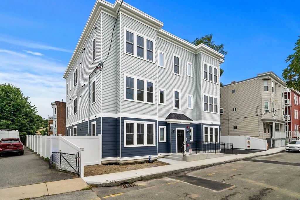 9 Downer Ct #4, Boston