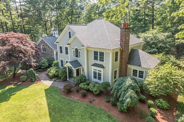 3 West Hollow, Andover
