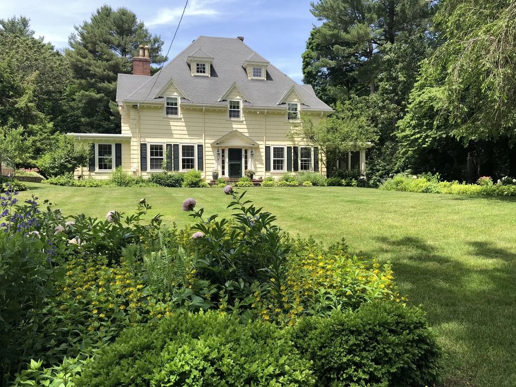 47 Bemis Road, Dedham