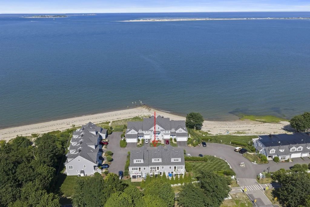 60 Robbins Road #25, Plymouth