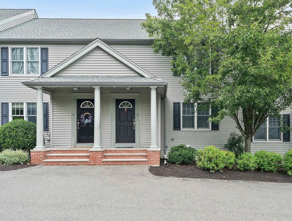 200 Justin Dr #4, Weymouth
