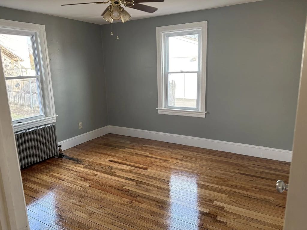 610 Killingly #1, Johnston