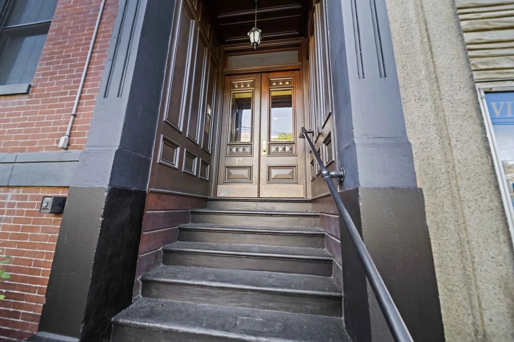 17 High Street #2, Brookline