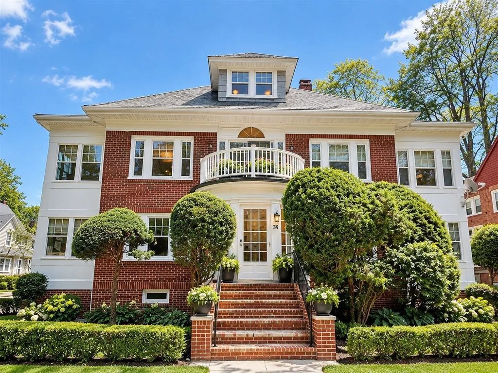 39 Greycliff #1, Boston