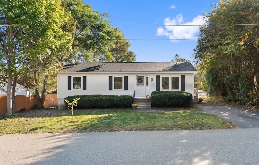 150 Everett Ave, Athol