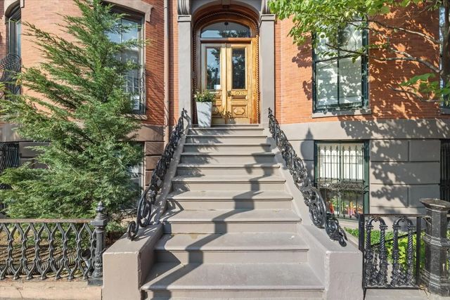 578 Massachusetts Ave #3, Boston