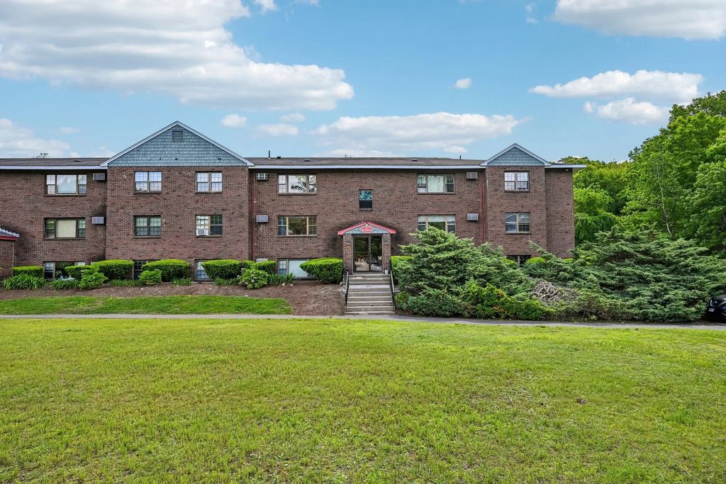 58 Spencer Rd #26k, Boxborough