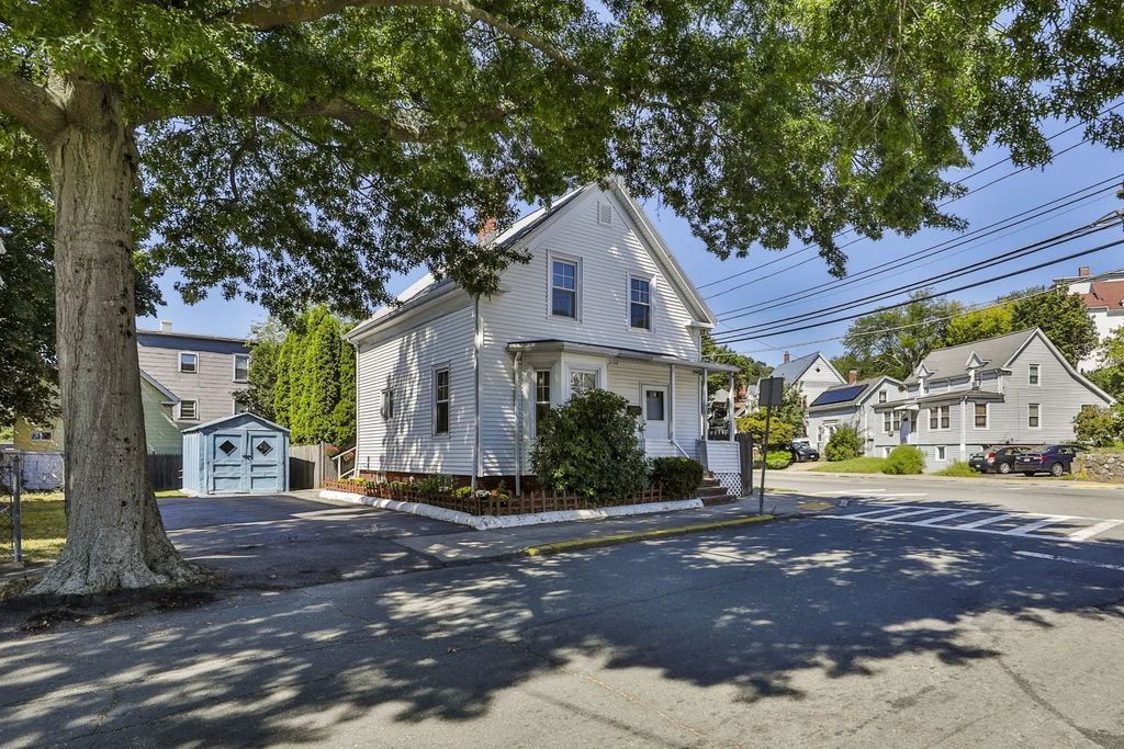 102 Kirtland St, Lynn