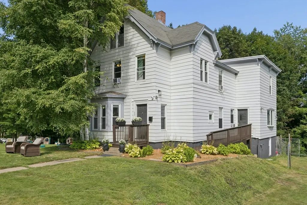 32 Winter Street, Gardner