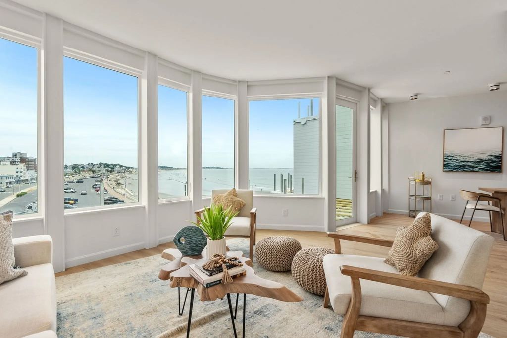 120 Nantasket #307, Hull