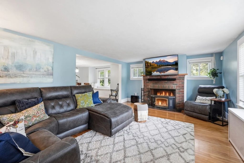 31 Wildrose Ave, Worcester