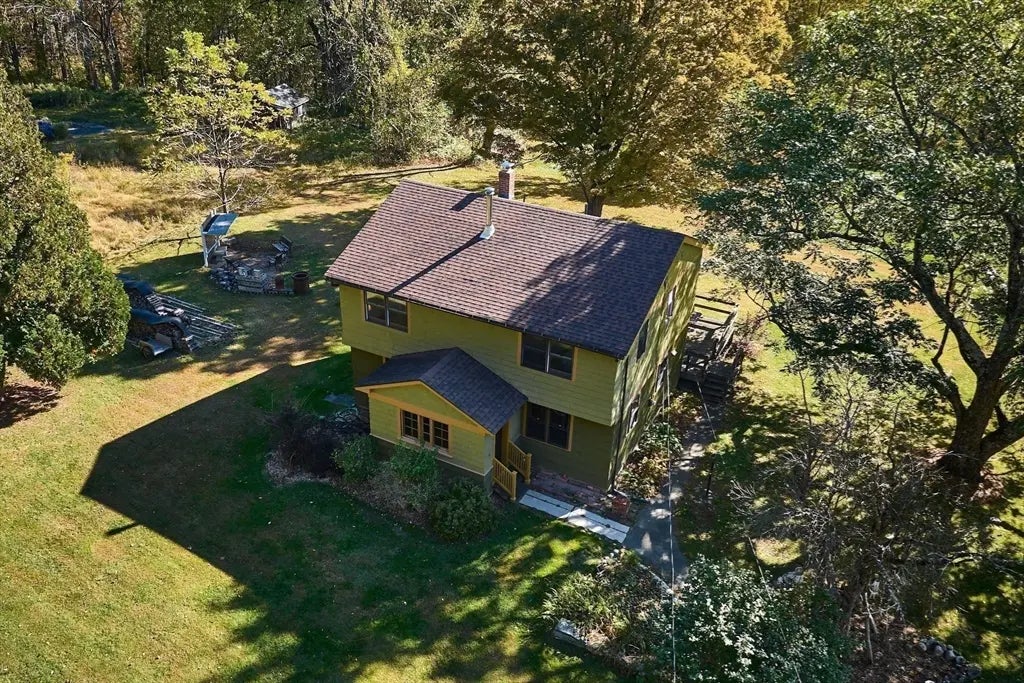 362 Kennedy Road, Northampton